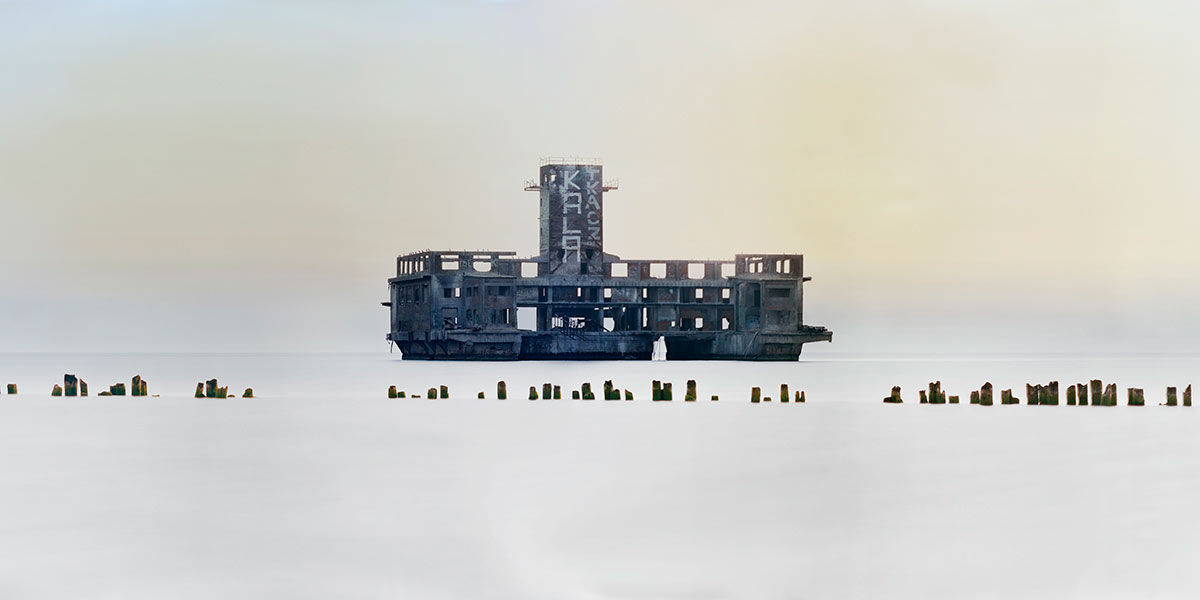 Image by Hassan J. Richter